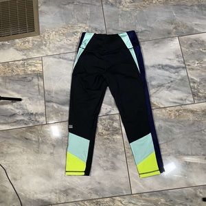 Size small colorful Victoria secret capri leggings